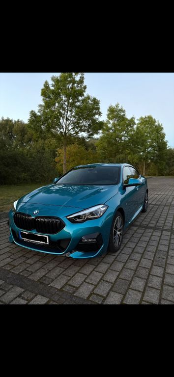Image of BMW 218