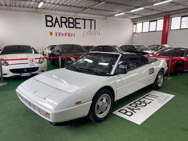 Ferrari Mondial 3.4 T Cabrio Book Service PERMUT
