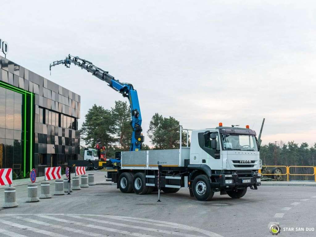 Iveco  TRAKKER 410 6x4 PALFINGER PK 36002 Fly Jib Cran