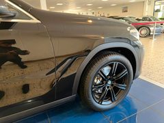 Fahrzeugabbildung BMW X6 xDrive 30 d ( LED/ CAM/ DAB/ NAVI/ 20"/