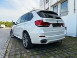 BMW X5 xDrive40d F15 - M Paket Soundgenerator - BMW X5 in München