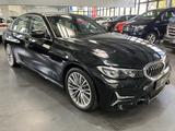 BMW 320 i 2.0 Essence 183HP - BMW mit Benzin-Antrieb: Limousine, 3.0