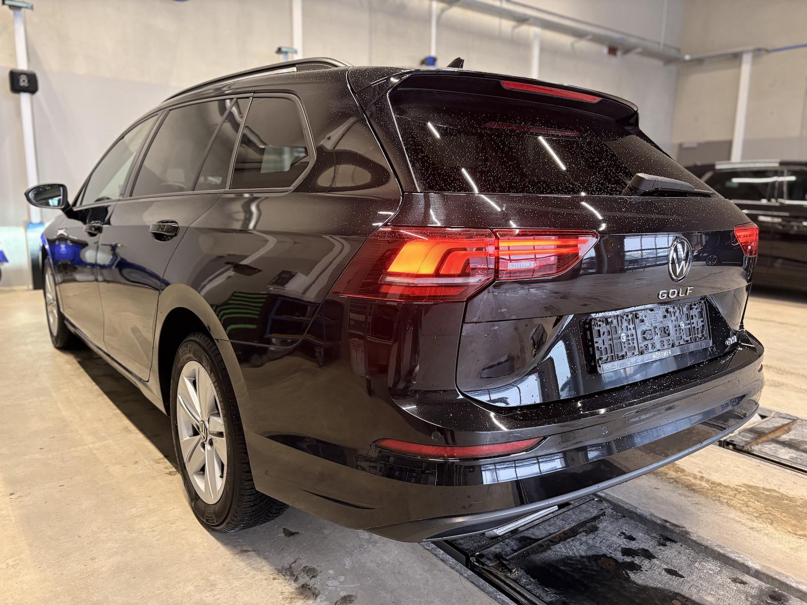 Volkswagen Golf Variant 1.5eTSI DSG Life Winterpaket PDC, миниатюра 4