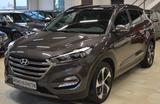 Hyundai Tucson Premium /1.Hand/Scheckheftg./Pano/Kamera - Hyundai TUCSON Gebrauchtwagen in Stuttgart