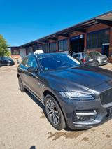 Jaguar F-Pace R-Sport  1. Hand - Jaguar F-Pace von privat