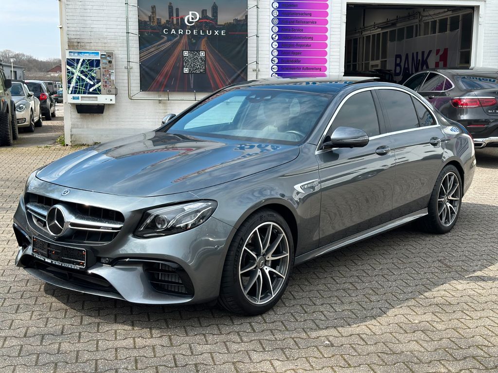 Mercedes-Benz E 63 AMG