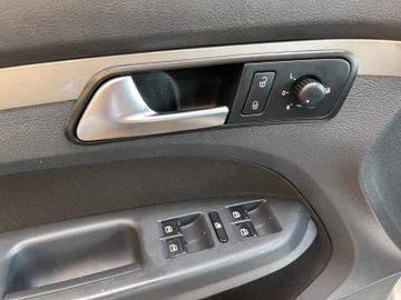Volkswagen Touran Trendline EcoFuel *NAVI*TÜV05-2026*KLIMA