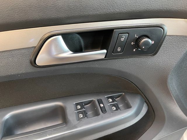 Volkswagen Touran Trendline EcoFuel *NAVI*TÜV05-2026*KLIMA
