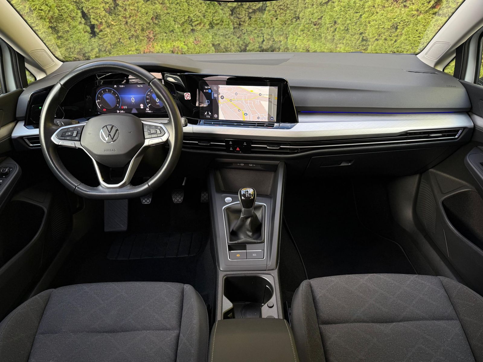 Fahrzeugabbildung Volkswagen Golf Variant 1.5 TSI Life LED+NAV+SHZ+PARK+VIRTU