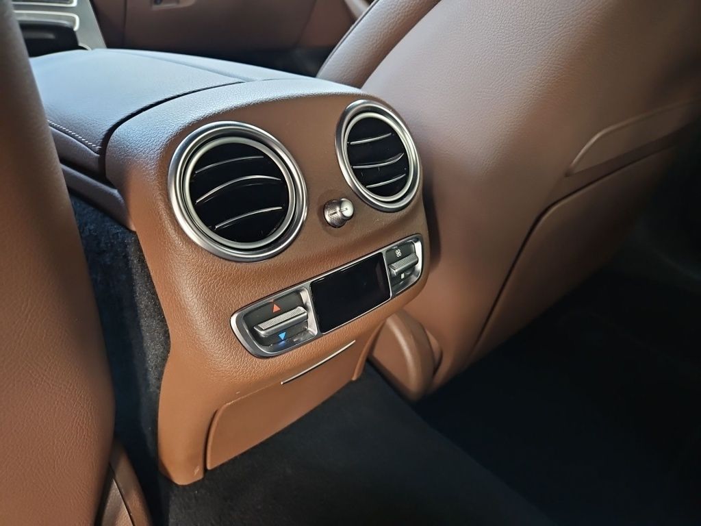 Fahrzeugabbildung Mercedes-Benz E 400 dT 4M Avantg. Distronic+ SDHZ Sitzkl. 360°