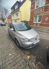 Volkswagen Golf Plus 2.0 FSI  Automatik/Xenon/AHK/SHZ