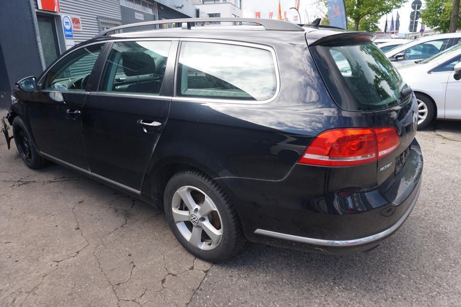 Volkswagen Passat 2013 — photo 6