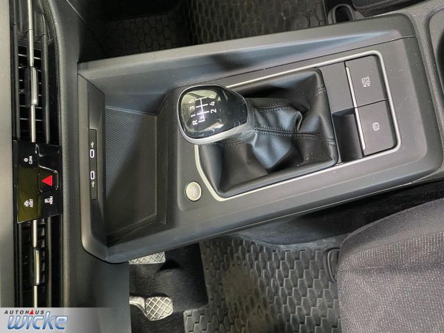 Golf VIII Variant 2.0 TDI Life NAVI KLIMA PDC LE