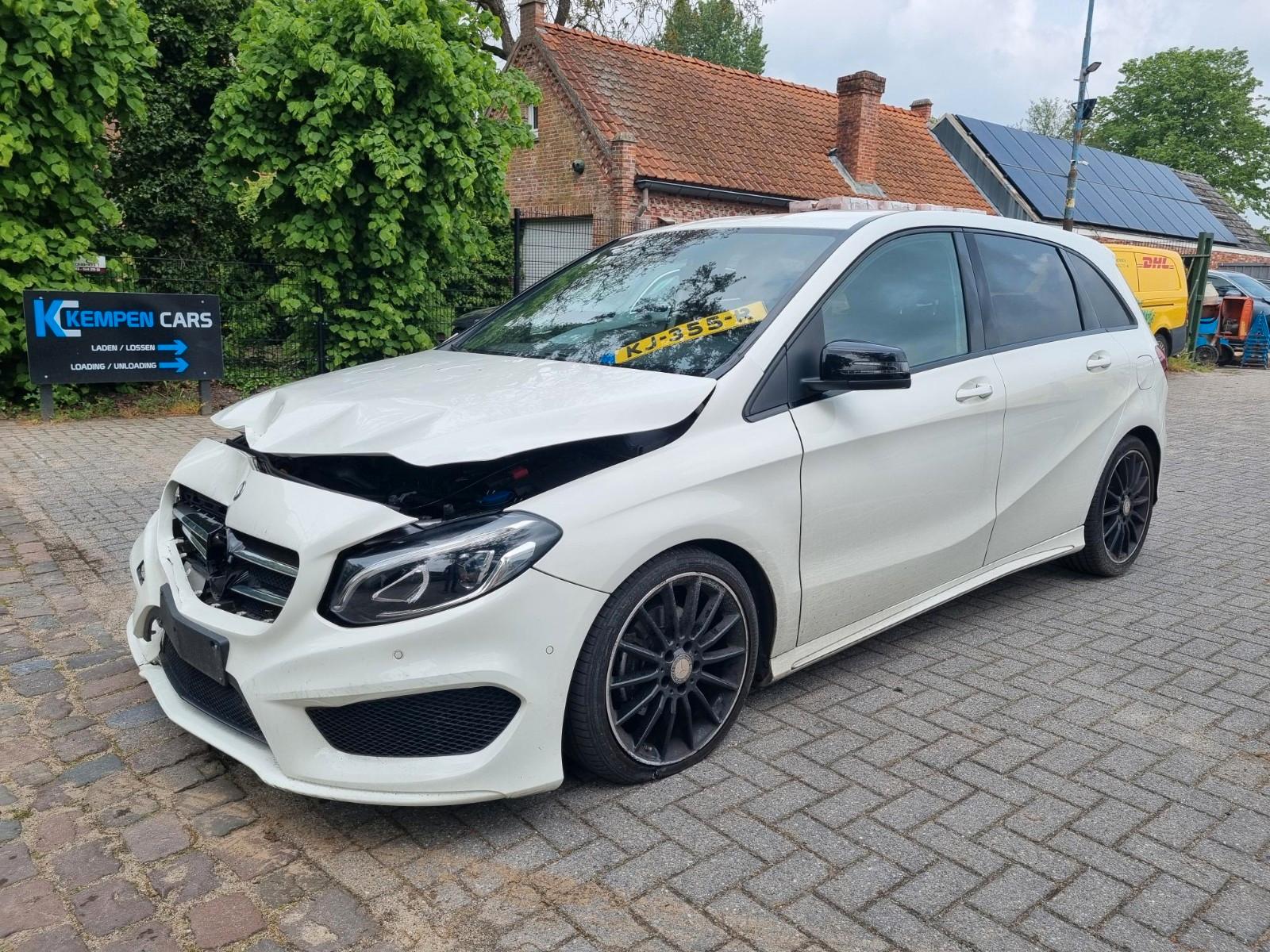Mercedes-Benz B 180 Aut. AMG Line Navi Led