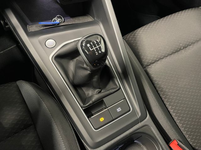 Golf VIII Active 2.0 TDI FAHRSCHULWAGEN