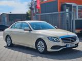 Mercedes-Benz E 200 d Parktronik LED - Mercedes-Benz E 200 mit Diesel-Antrieb: Limousine