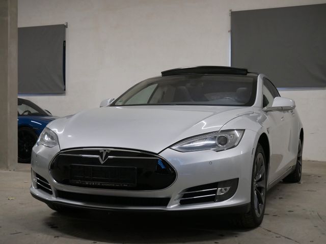 Tesla Model S Performance P85 FREE SUPER CHARGING PREM