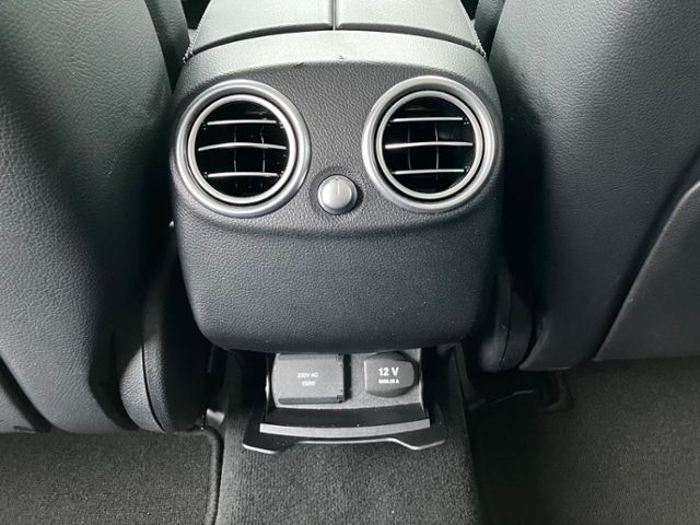 GLC 250 AMG Line/4Matic/LED/ LEDER /ALU 20"