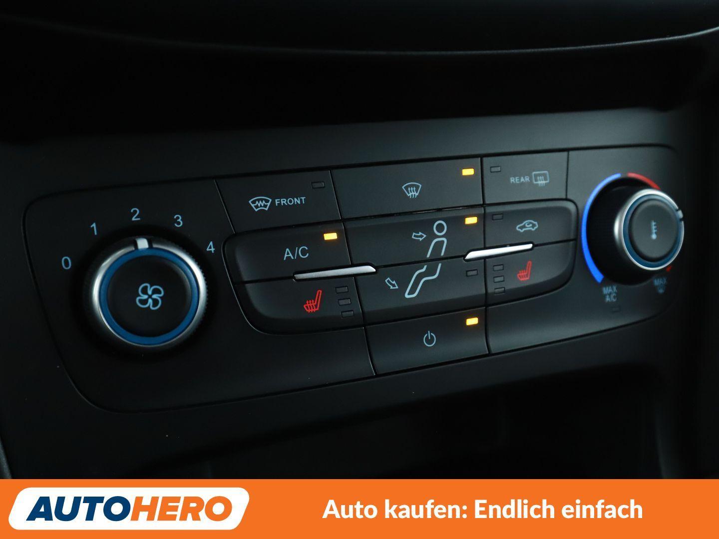 Ford Focus 1.0 EcoBoost Business*NAVI*TEMPO*PDC*SHZ*