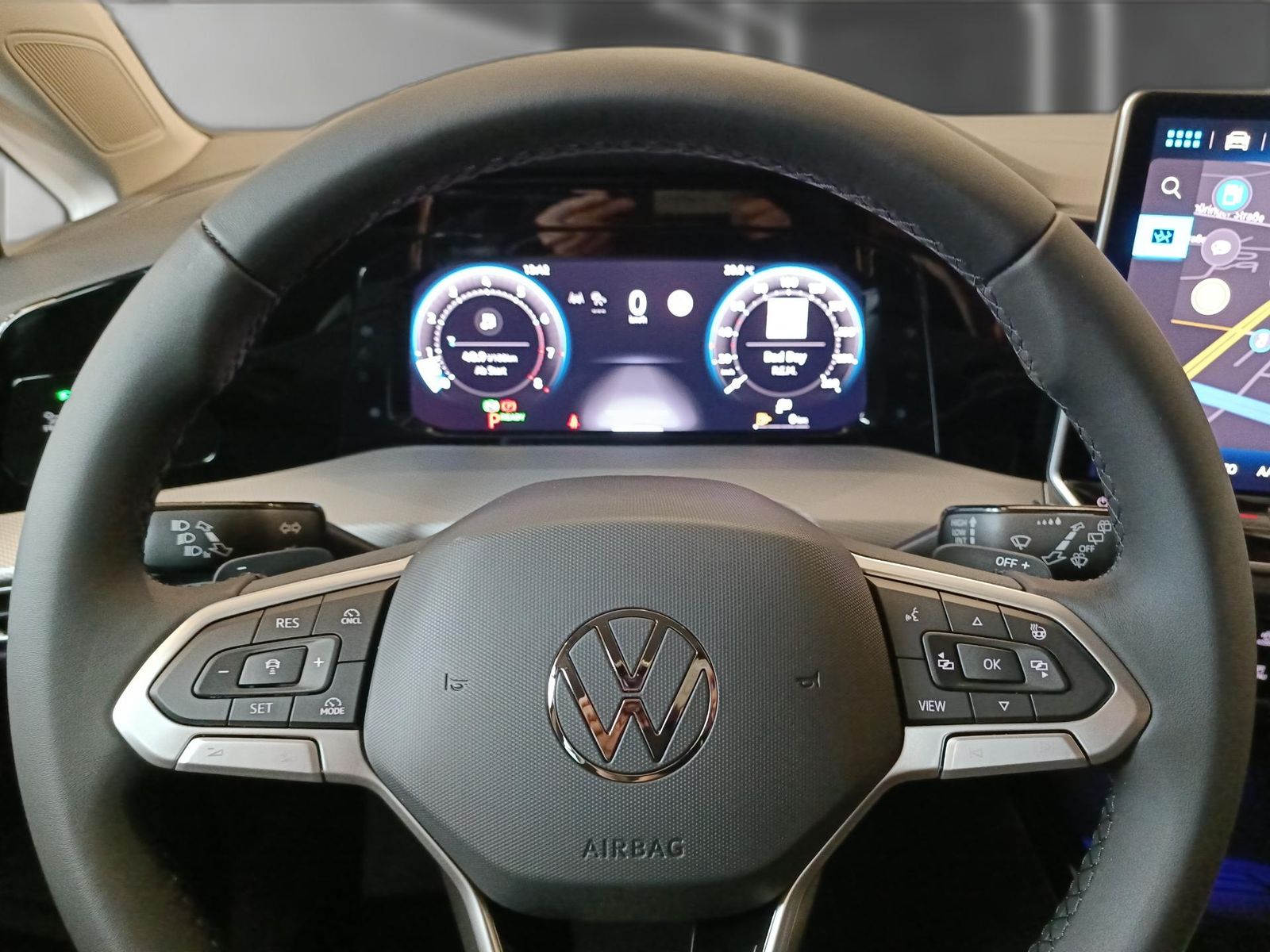 Volkswagen Golf - Bild 11