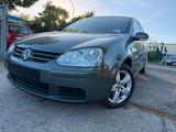 Volkswagen Golf V Lim. Trendline - Volkswagen Golf aus 2005: V