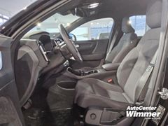 Foto Nummer 8: VOLVO XC 40