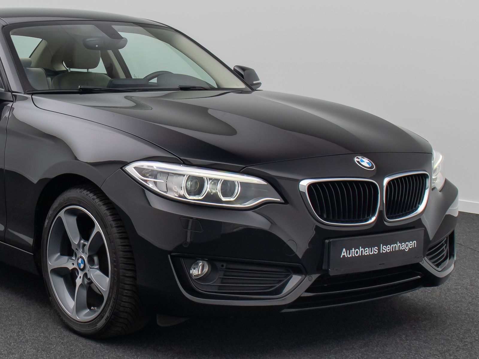 Fahrzeugabbildung BMW 218d PDC Sitzhz Xenon Sport Geschwindigkeitreg