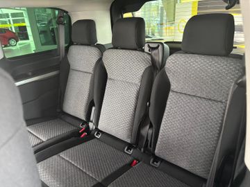 Opel Zafira Life - 11