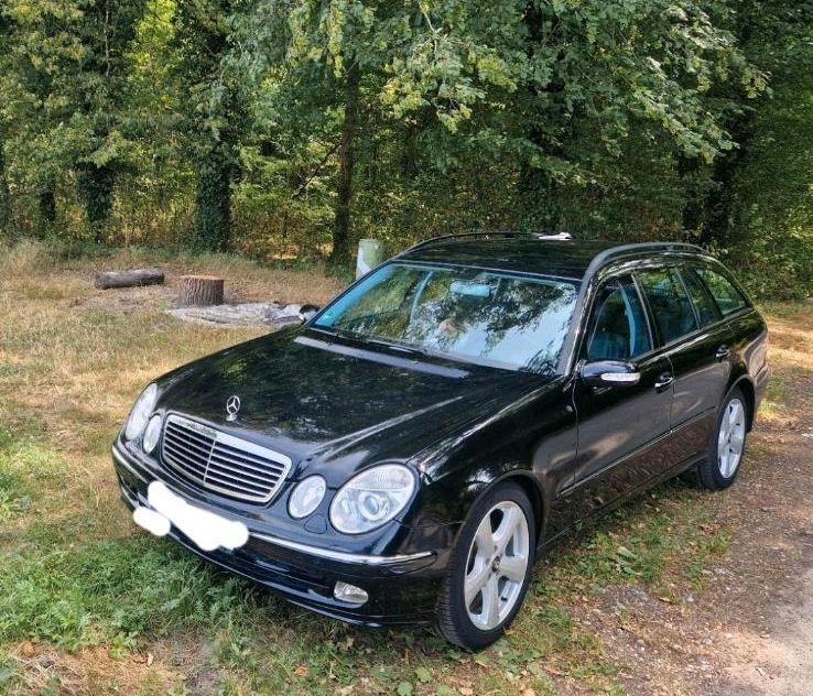 Mercedes-Benz E320, 2004