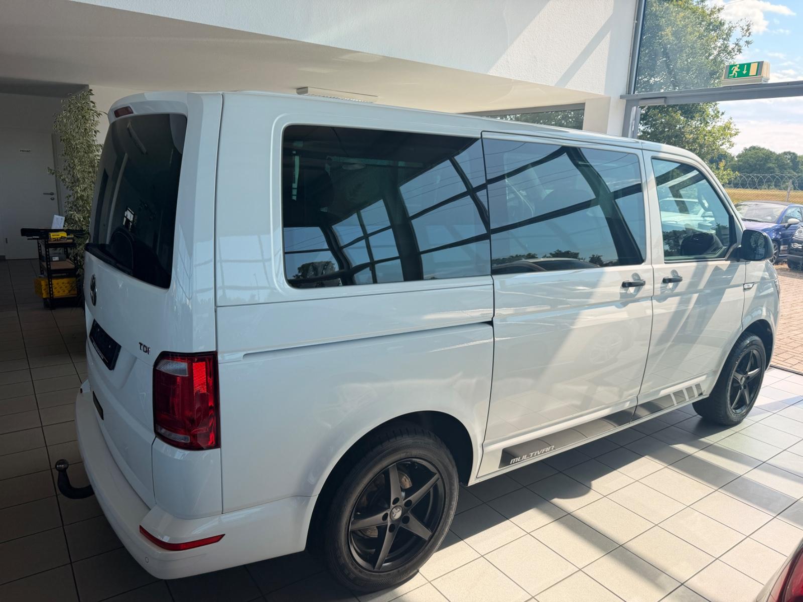 VOLKSWAGEN T6 MULTIVAN 2.0 TDI 150CH - BVM - ATTELAGE - 167.000 KMS