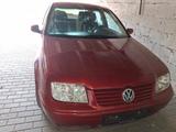 Volkswagen VW BORA - gebrauchte VW Bora aus dem Jahr 1999