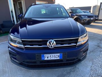 Volkswagen Tiguan - 8