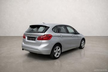 BMW 218 - 9