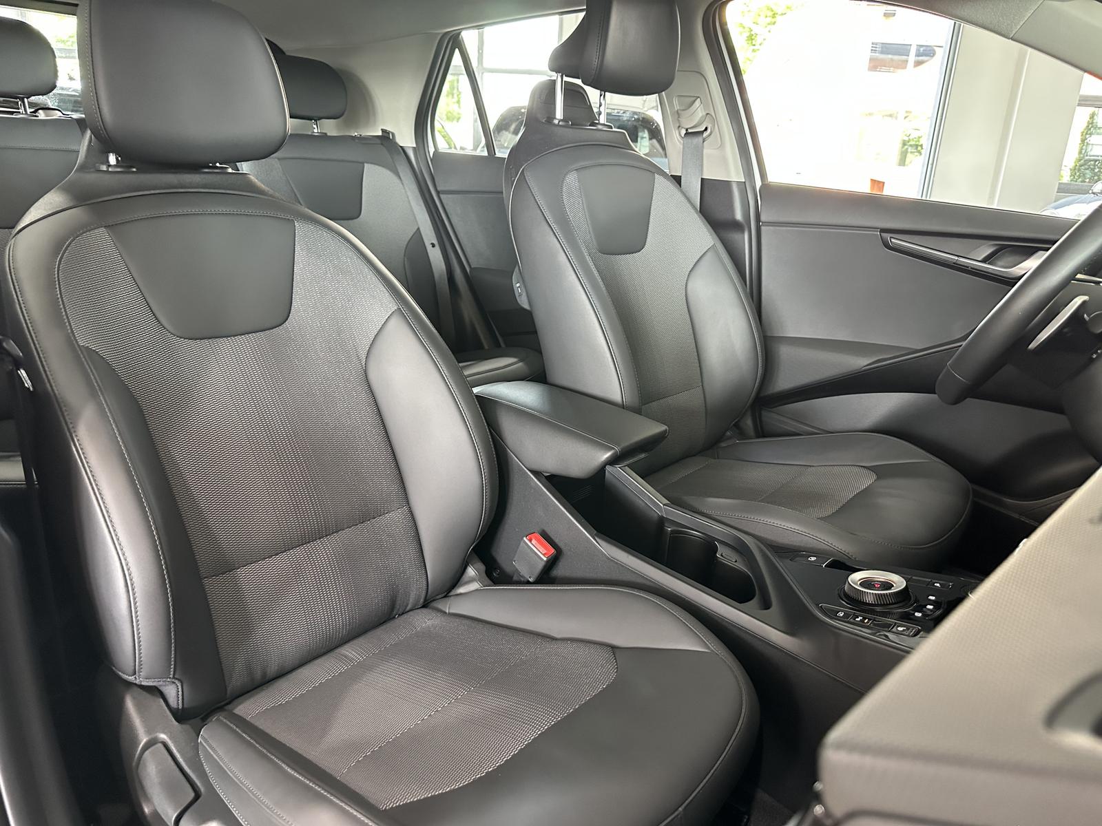 Kia Niro EV Vision/WäPu/SoH 97,7%/ACC/1Hd/NAV/RFK/BT