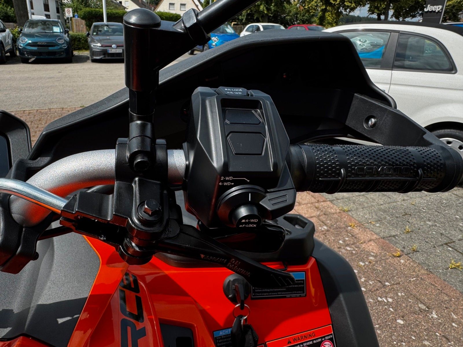 Fahrzeugabbildung CFMOTO CForce 1000 Touring ABS Lava Orange
