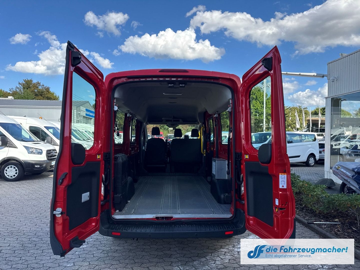 Fahrzeugabbildung Ford Transit Kombi 350 L3 2.2 TDCi DPF *2823