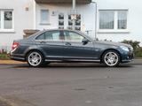 Mercedes-Benz C 350 CDI Avantgarde~ AMG SPORTPAKET~ AMG-STYLIN - Mercedes-Benz C 350 in Frankfurt (Main)