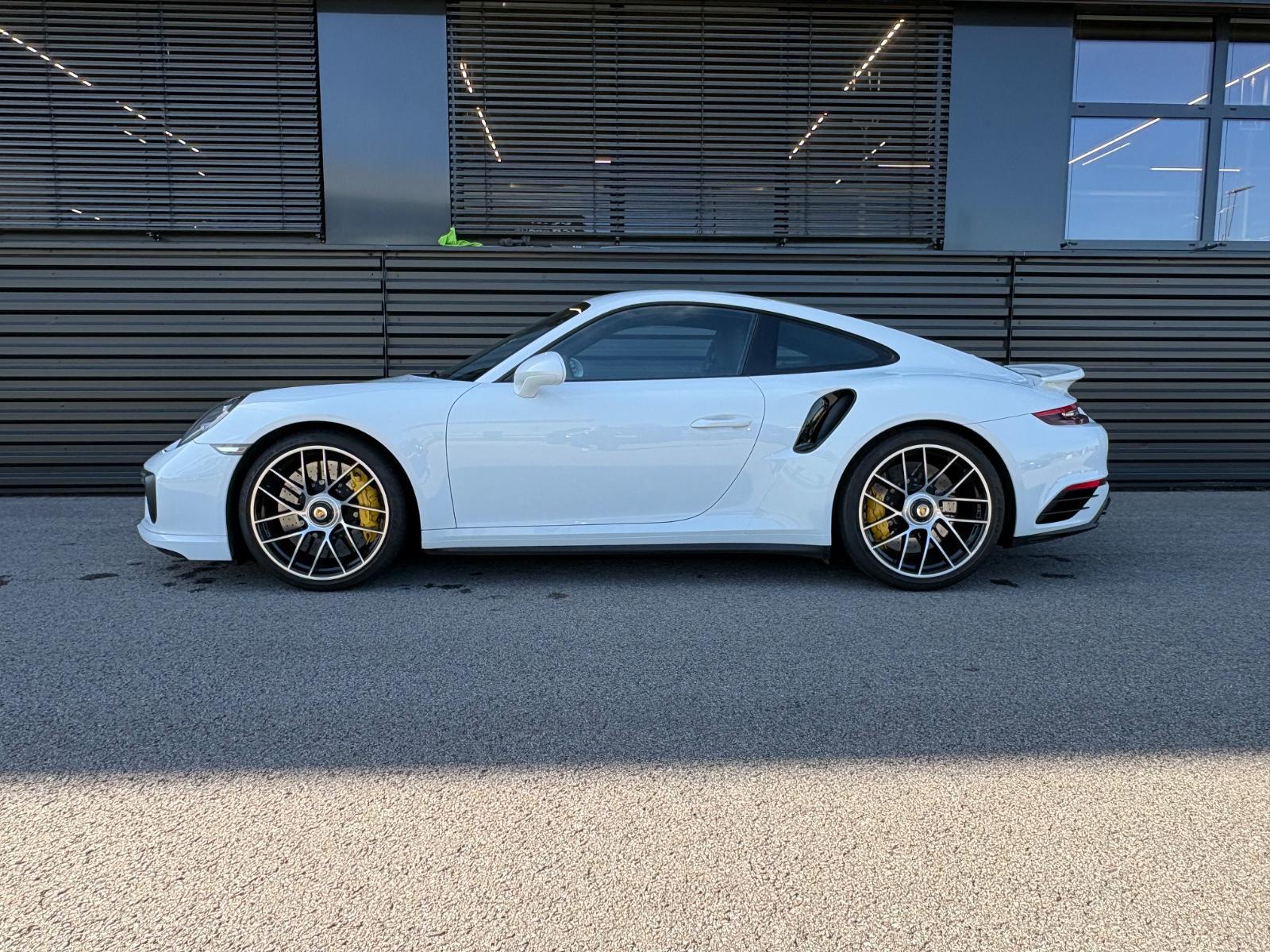 Porsche 991