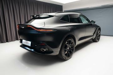 صورة 10 لـ 2022 Aston Martin DBX