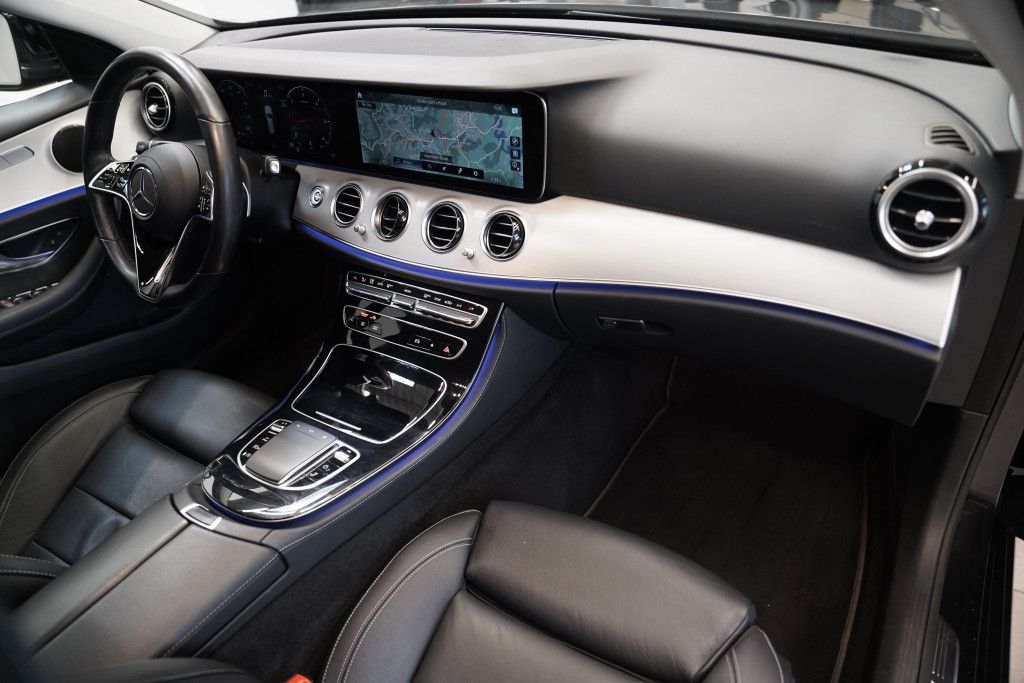 Mercedes Benz E 220