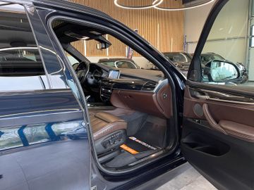 BMW X5 M50d *ACC*360KAM*NAVI*LED*LEDER*PANO*SHA*TWA*
