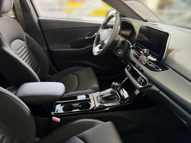 Fahrzeugabbildung Hyundai i30 Advantage 1.0 T-GDI EU6e Navi Digitales Cock