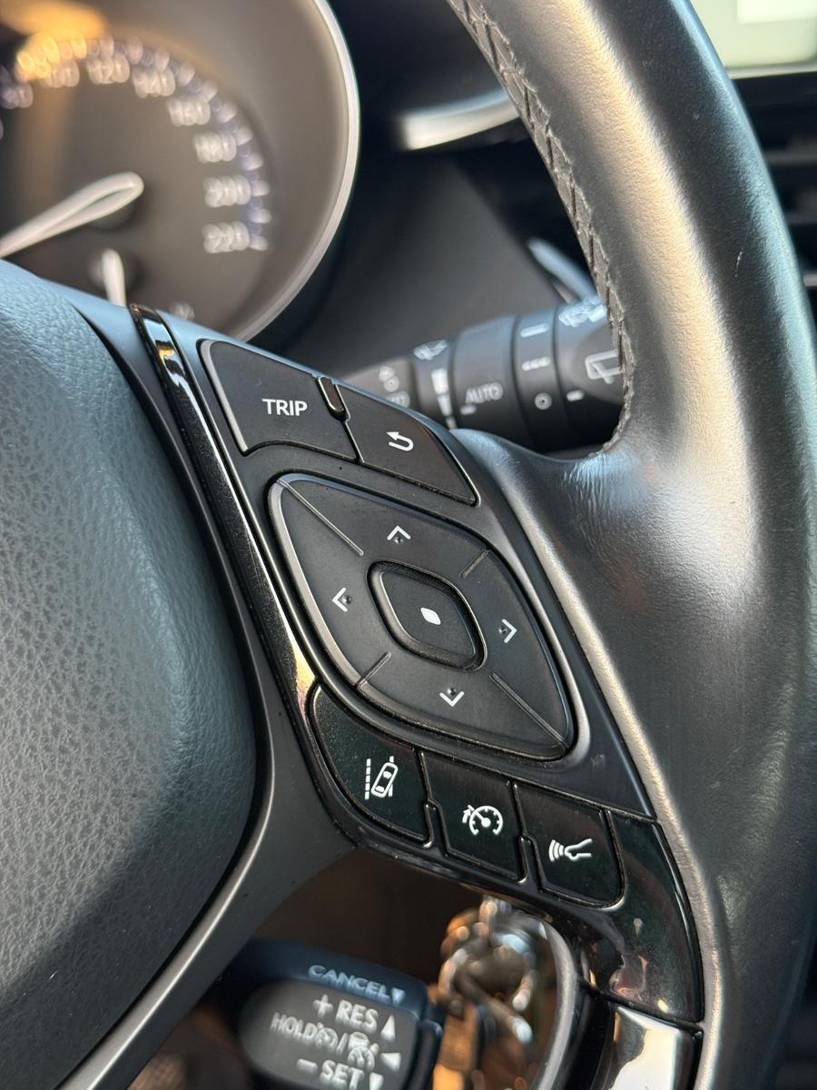 Toyota C-HR Lounge *Kamera*Abstandstempomat*TÜV*Klima