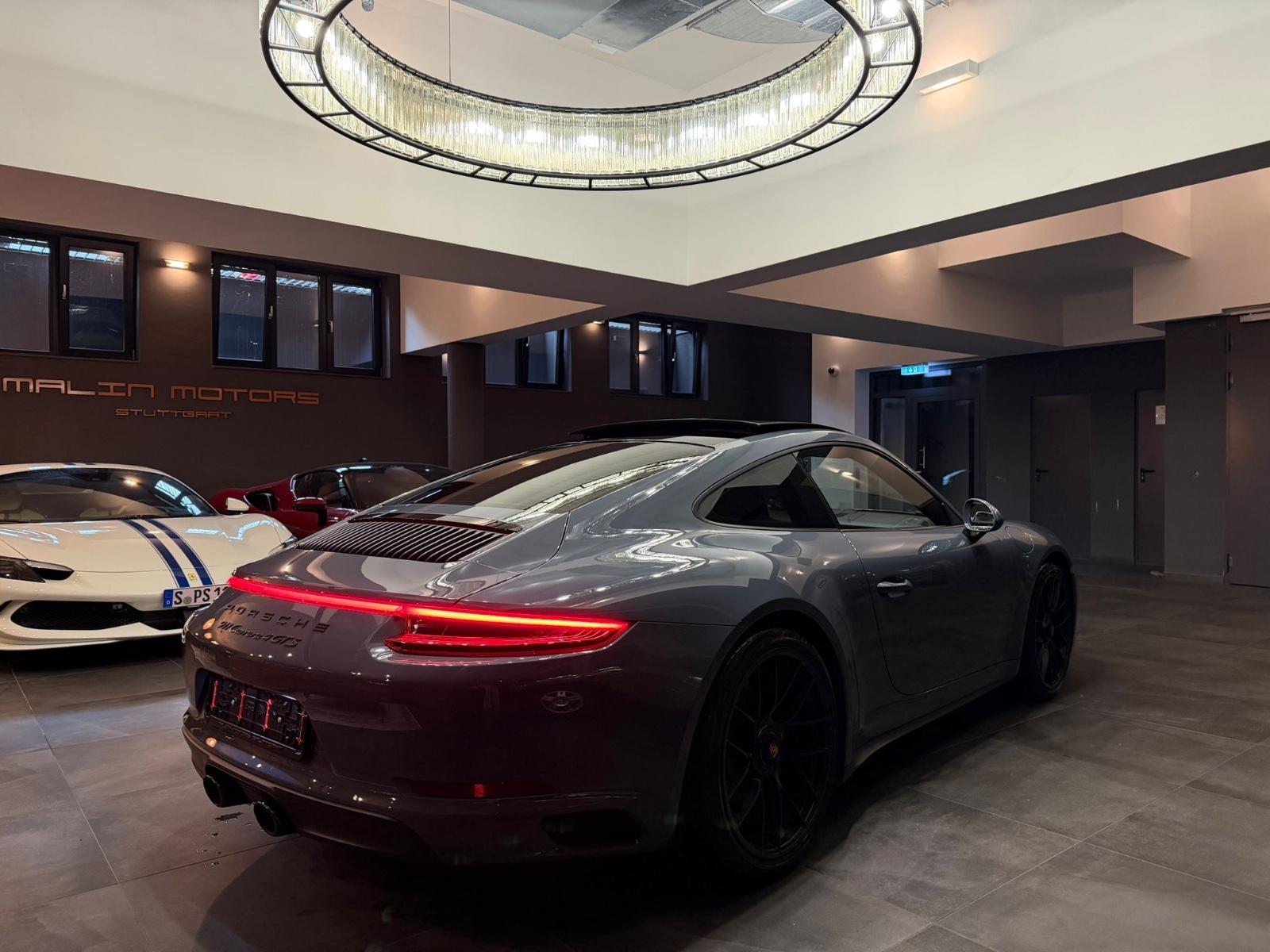 Porsche 991 911 Carrera 4 GTS PDK/ADAPTIVE SITZE/BOSE/