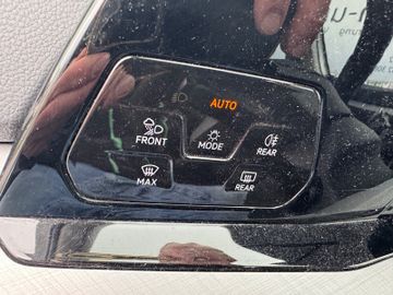 Volkswagen Golf - 7