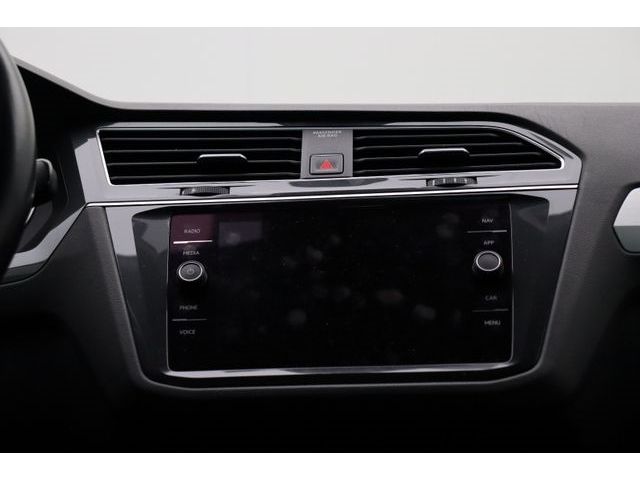 Fahrzeugabbildung Volkswagen Tiguan 2.0 Comfortline BMT Start-Stopp