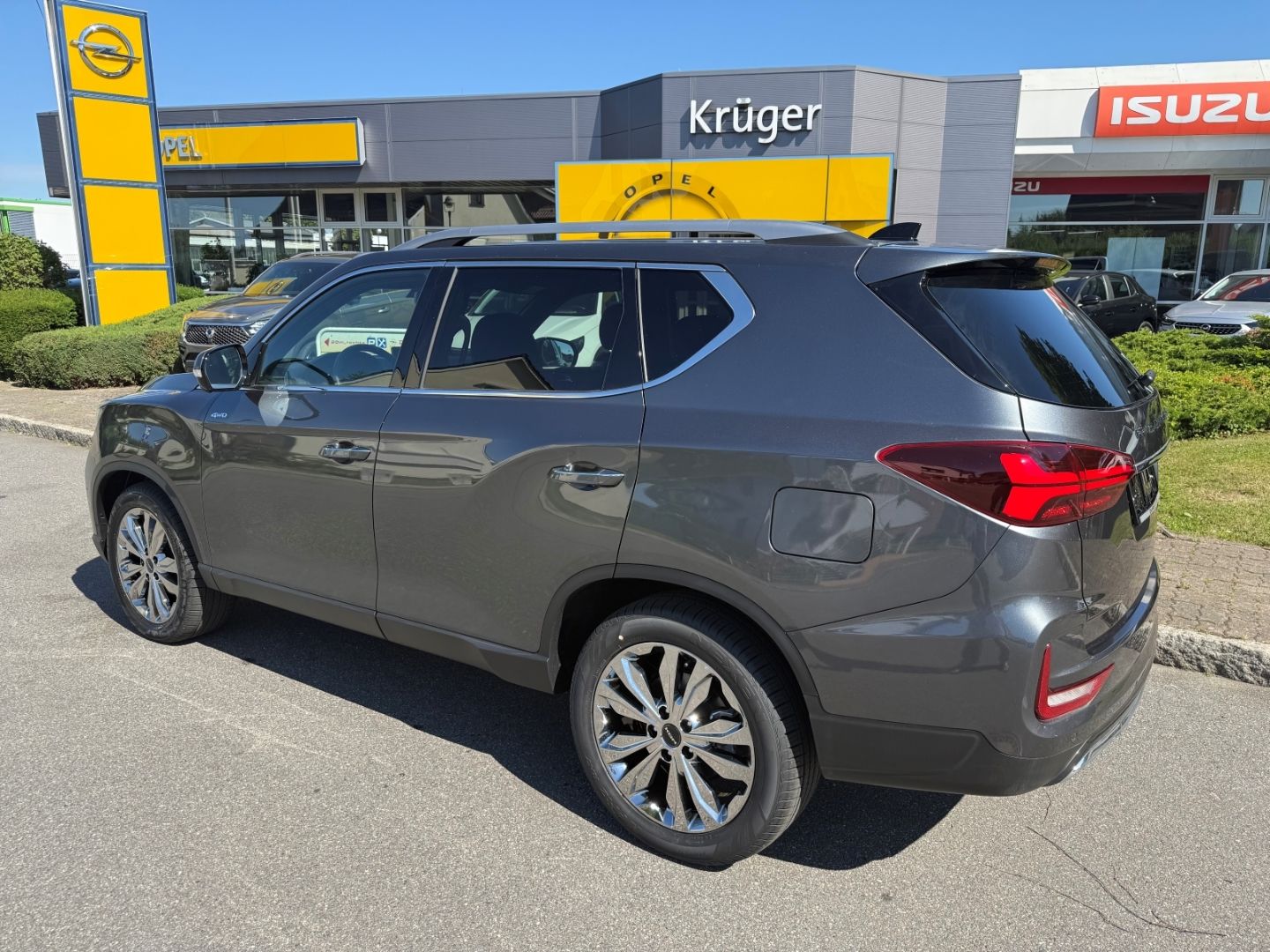 Fahrzeugabbildung KGM Rexton Lux 2.2 4WD Leder 360 Kamera