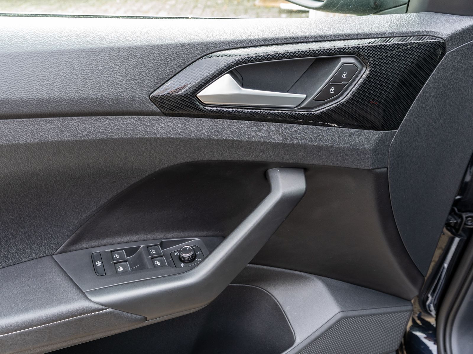 Volkswagen T-Cross - Bild 11