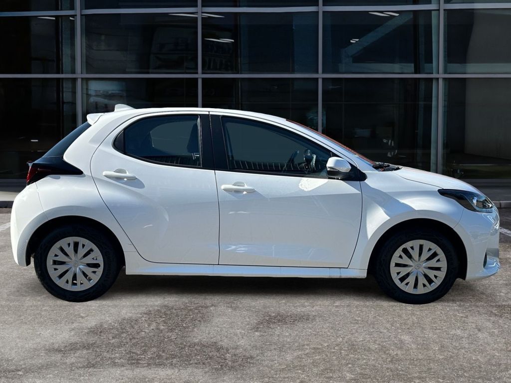 Fahrzeugabbildung Toyota Yaris 1.0 VVT-i Comfort