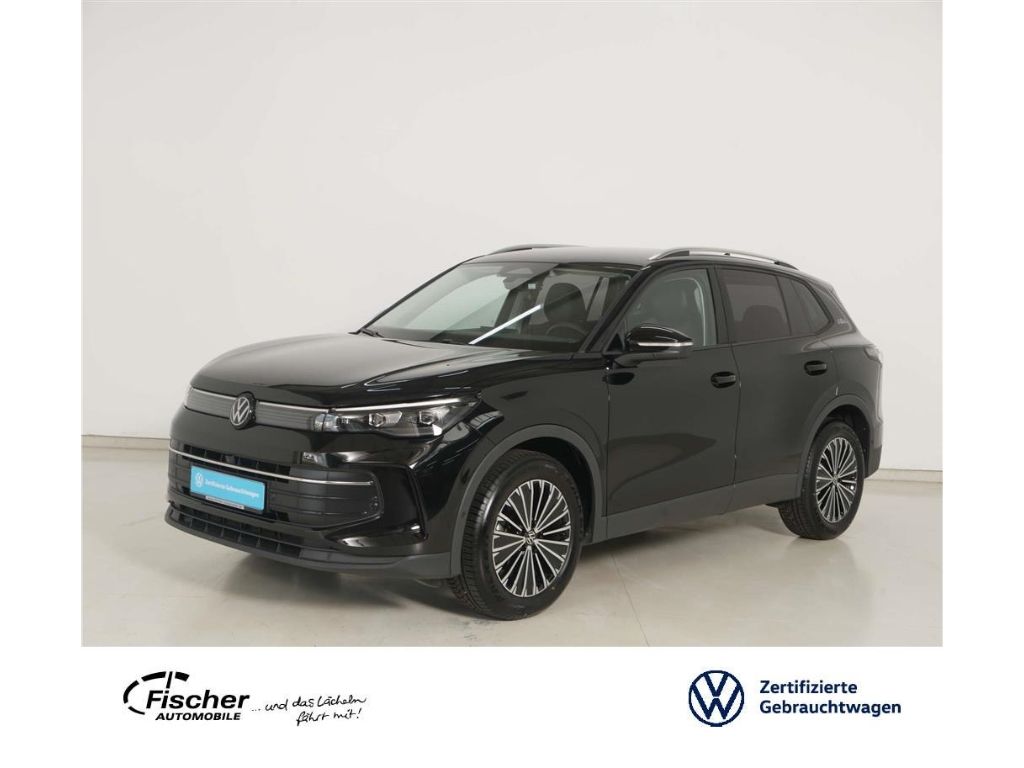 Volkswagen Tiguan — hlavná fotografia